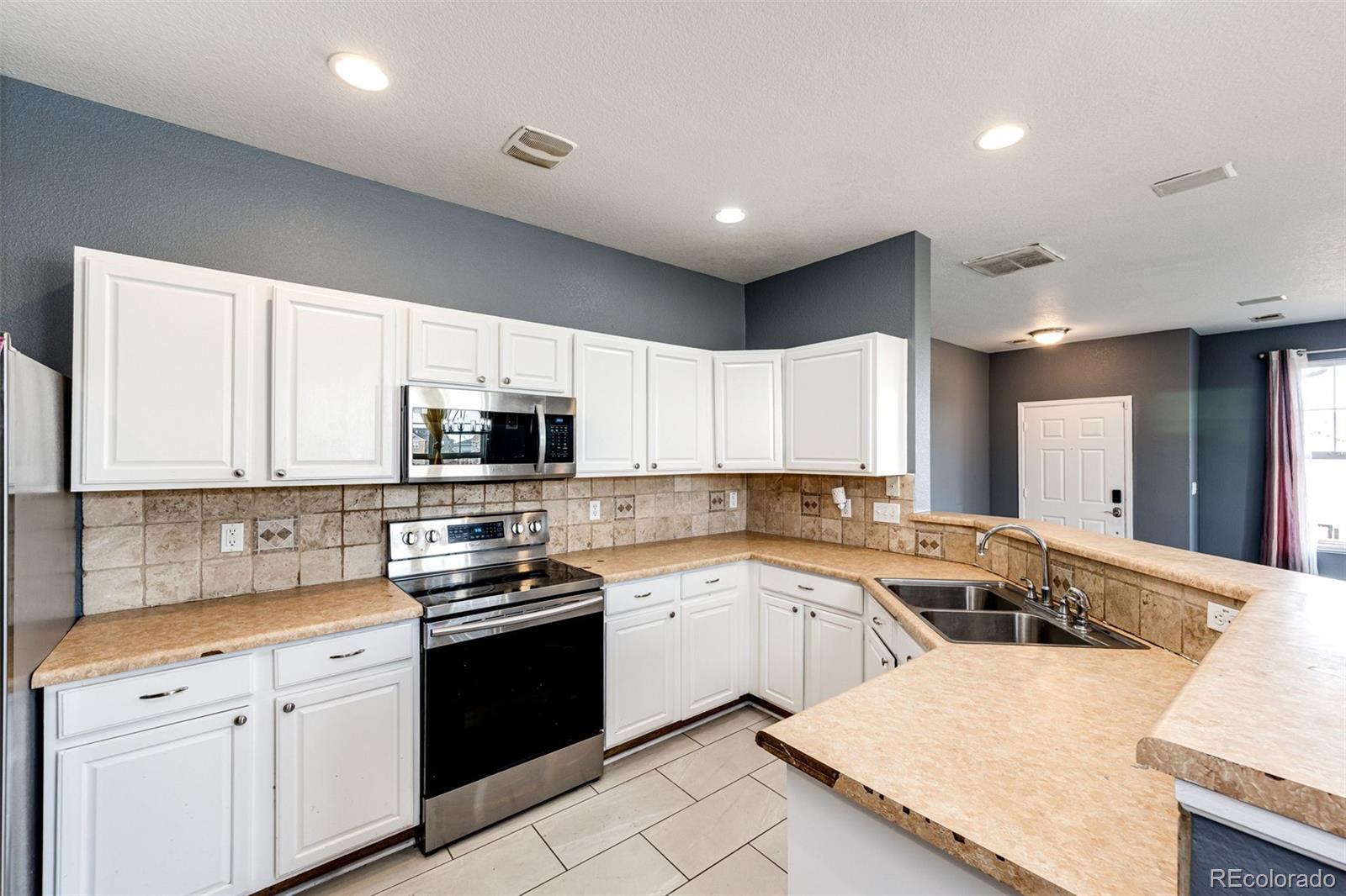 MLS Image #15 for 604 s norfolk way,aurora, Colorado