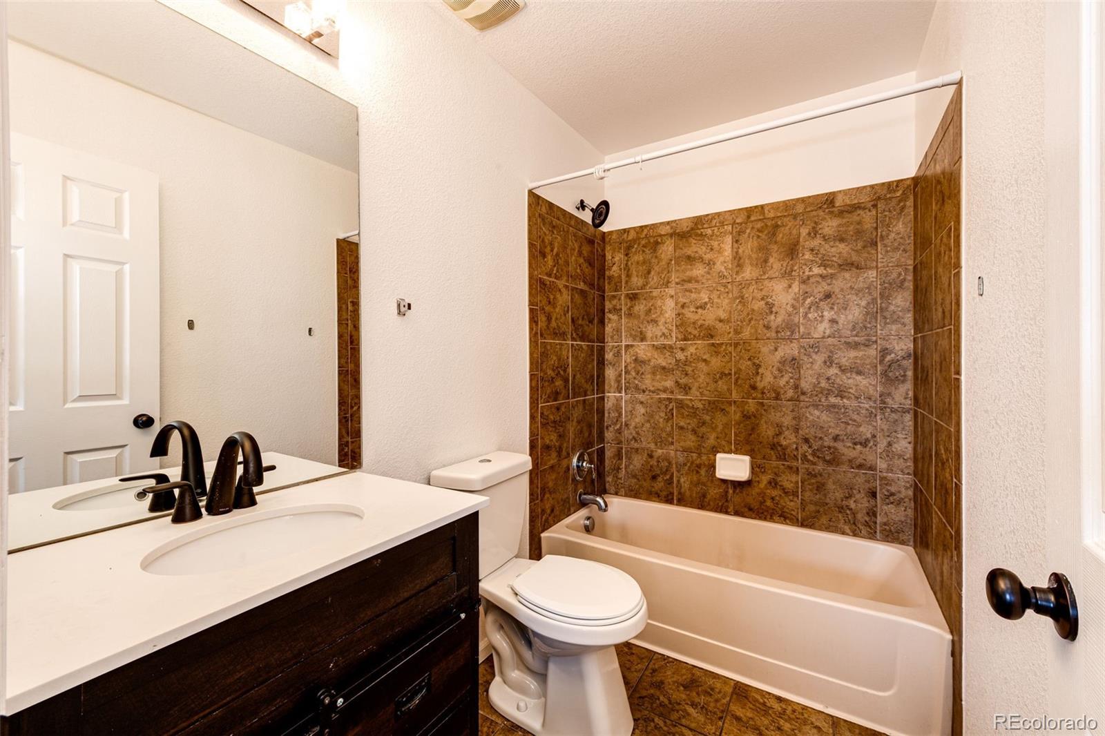 MLS Image #29 for 604 s norfolk way,aurora, Colorado