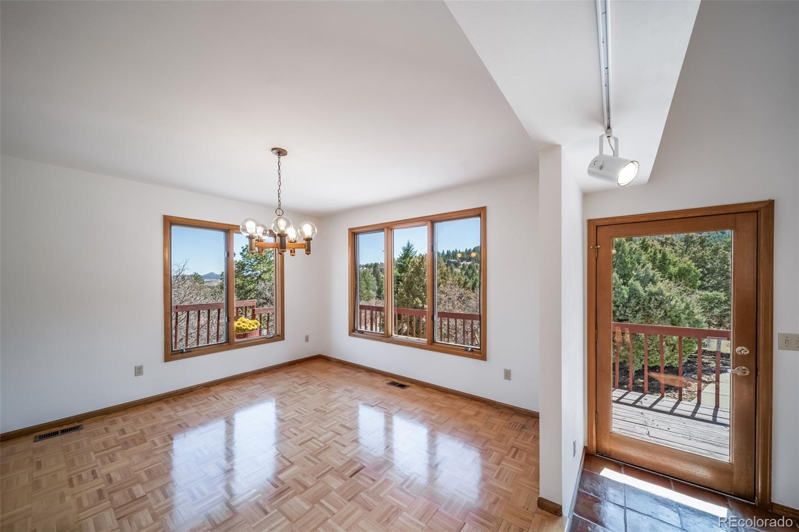 MLS Image #10 for 6601  pike circle,larkspur, Colorado