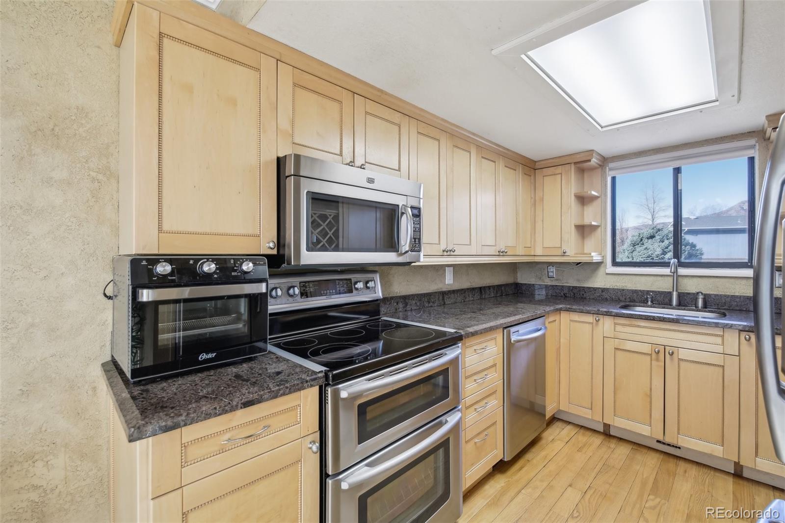 MLS Image #5 for 2208 s eldridge court,lakewood, Colorado