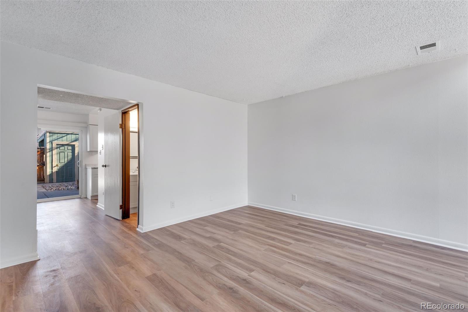MLS Image #10 for 10390  tumbleweed drive 7,thornton, Colorado