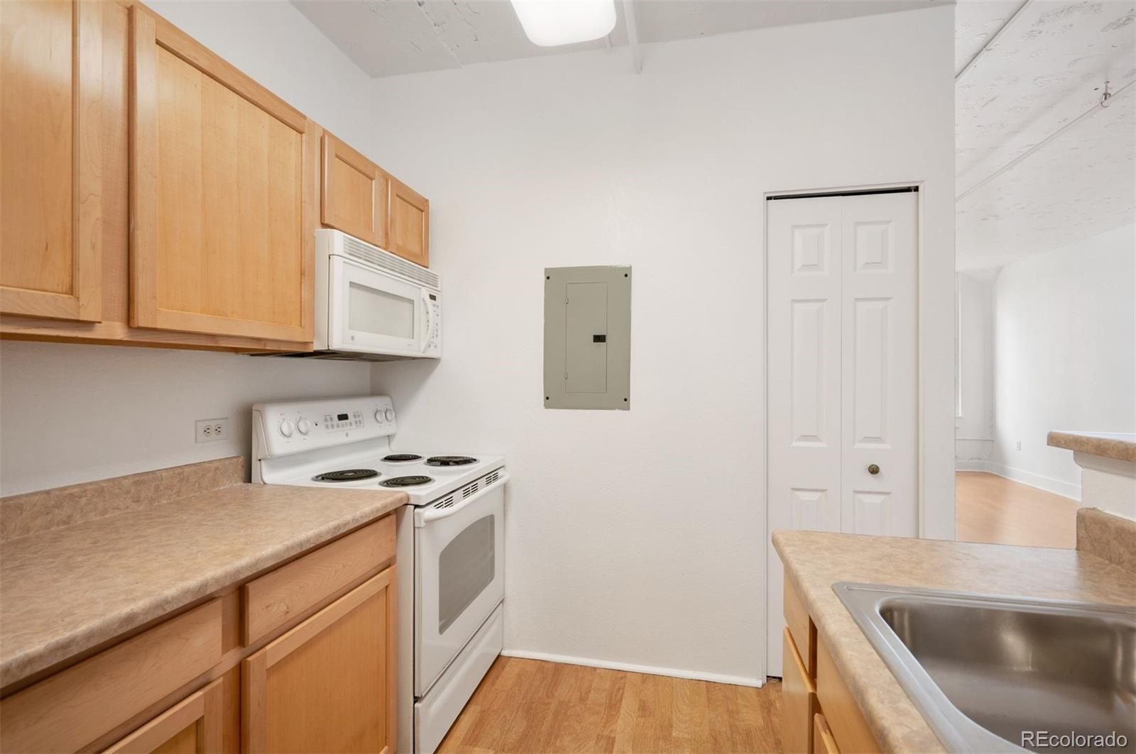 MLS Image #10 for 444  17th street,denver, Colorado