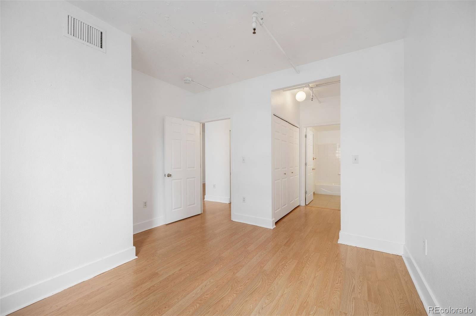 MLS Image #16 for 444  17th street,denver, Colorado