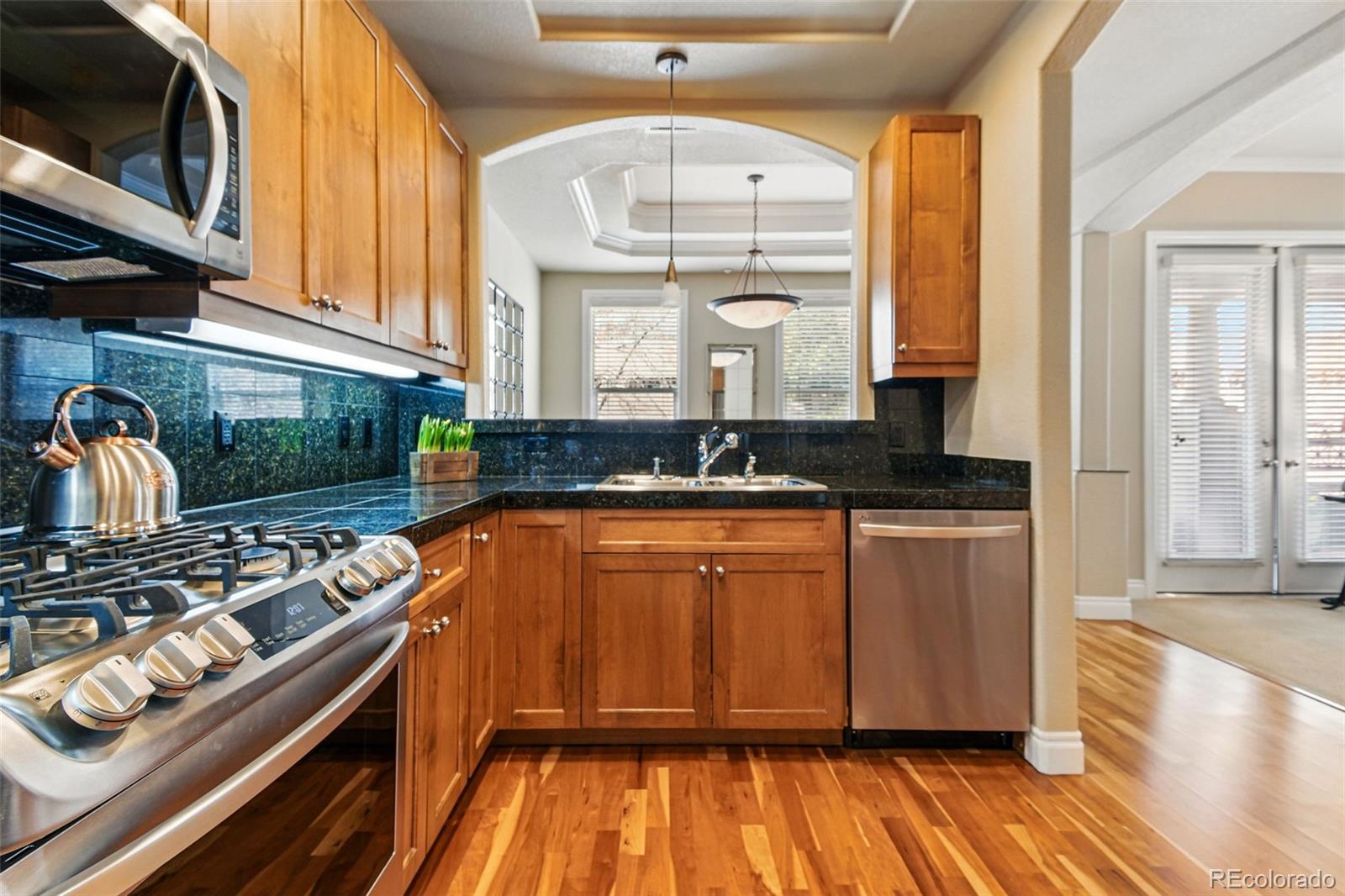 MLS Image #20 for 40  madison street,denver, Colorado