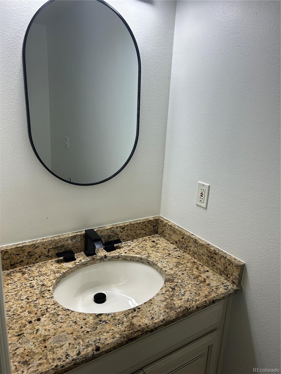 MLS Image #12 for 5612 s lansing court,englewood, Colorado