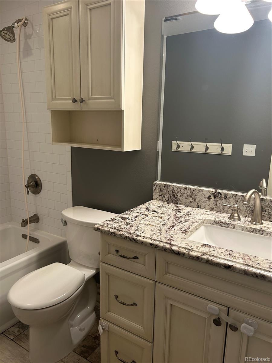 MLS Image #13 for 5612 s lansing court,englewood, Colorado