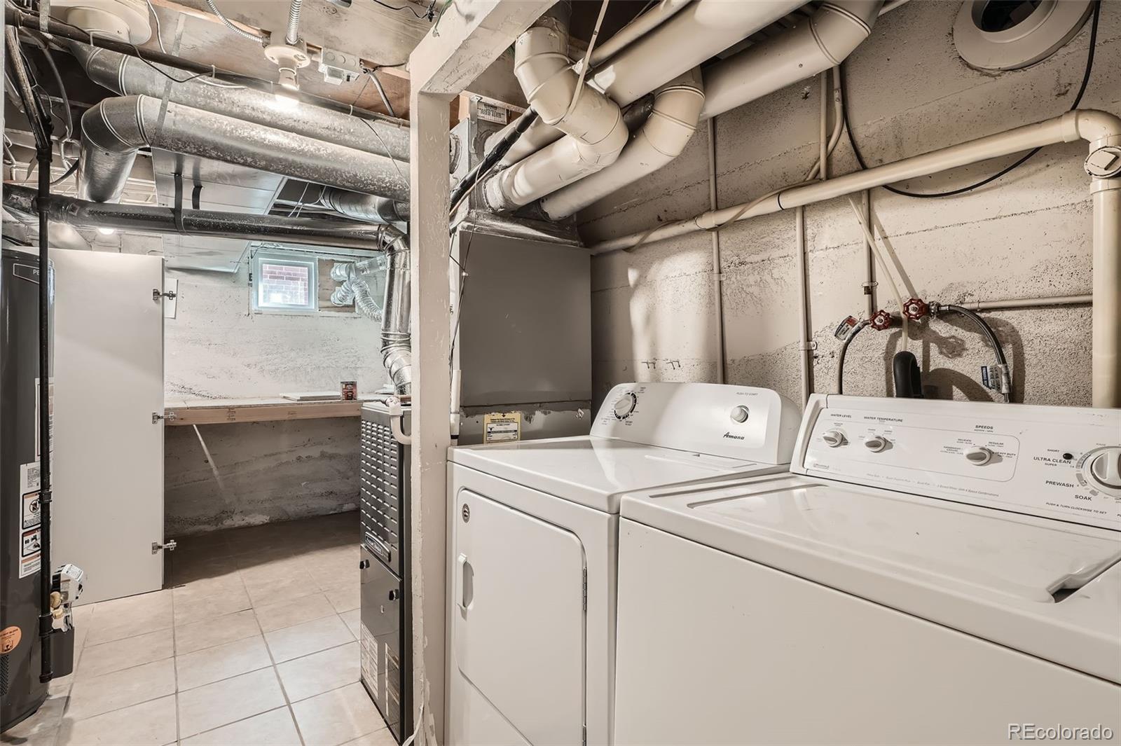 MLS Image #20 for 2050 s lincoln street,denver, Colorado