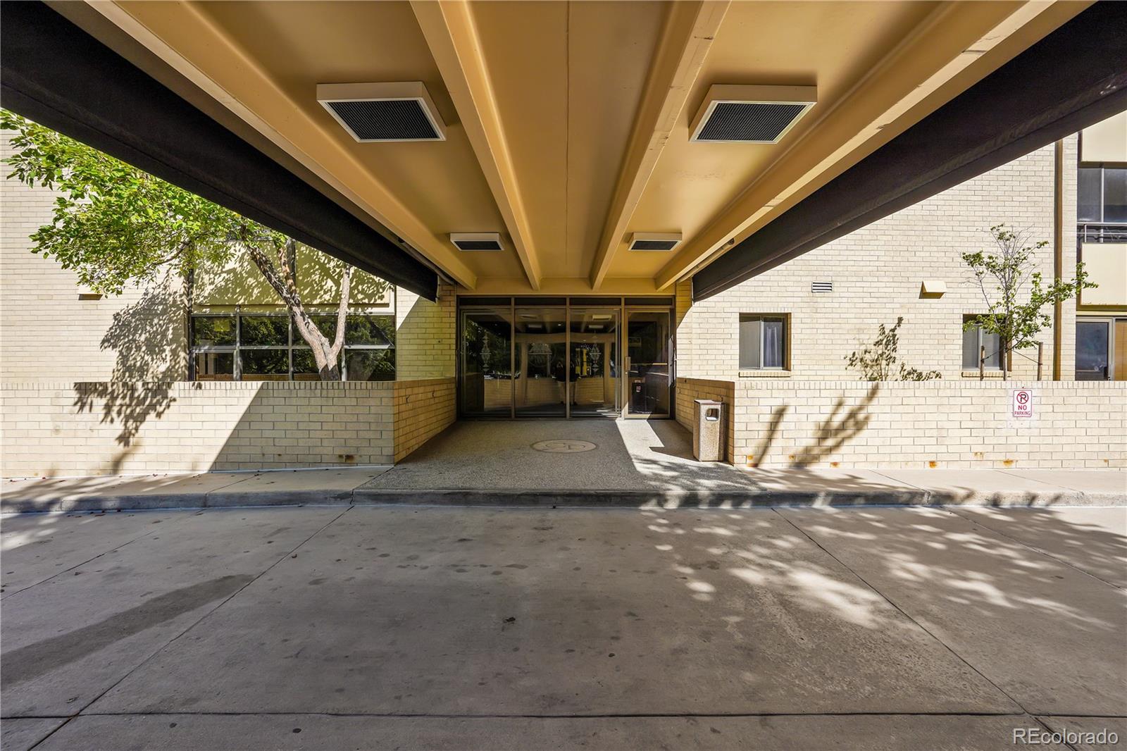 MLS Image #3 for 800 n pearl street,denver, Colorado