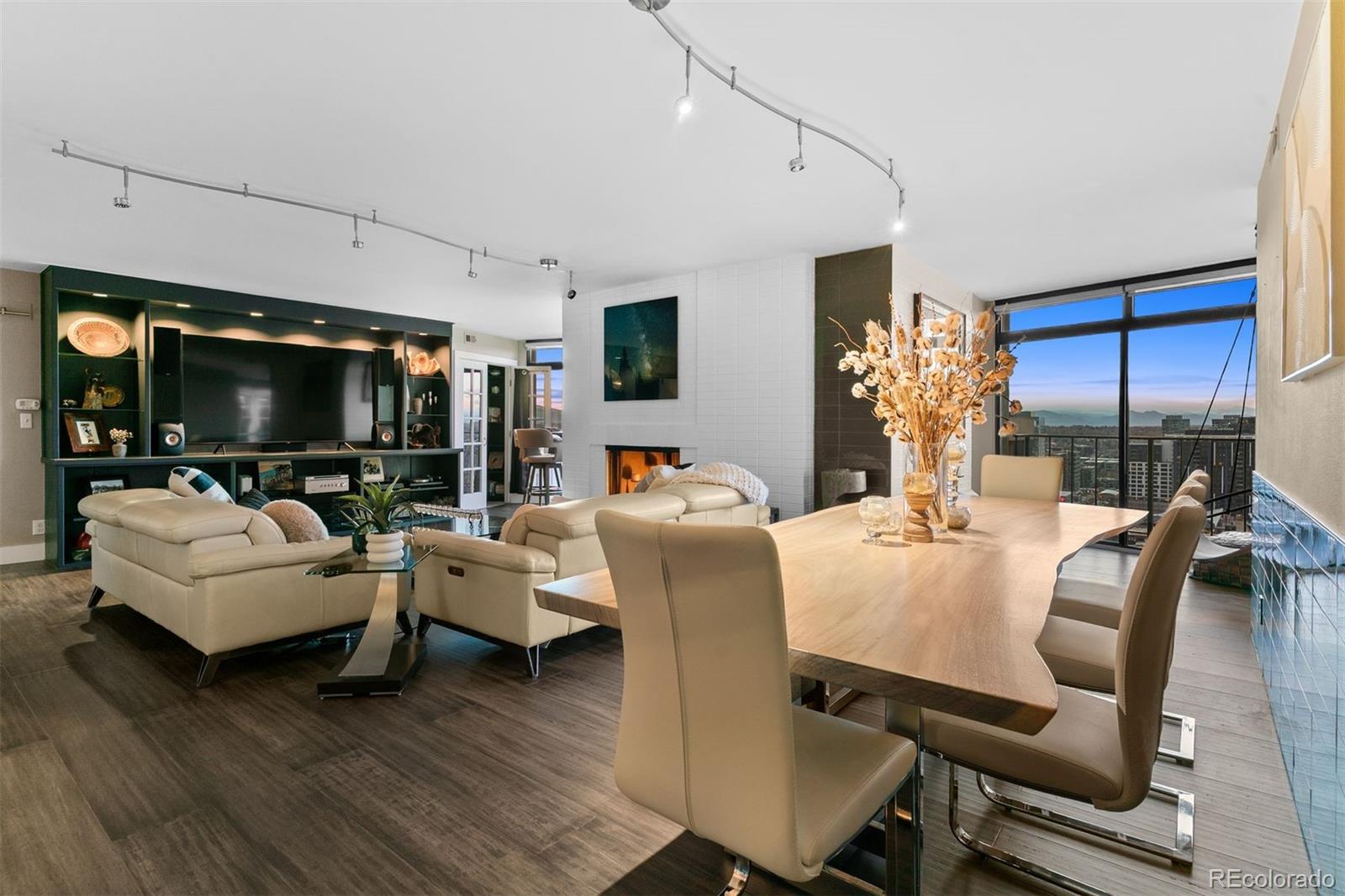 MLS Image #10 for 1777  larimer street 2108,denver, Colorado