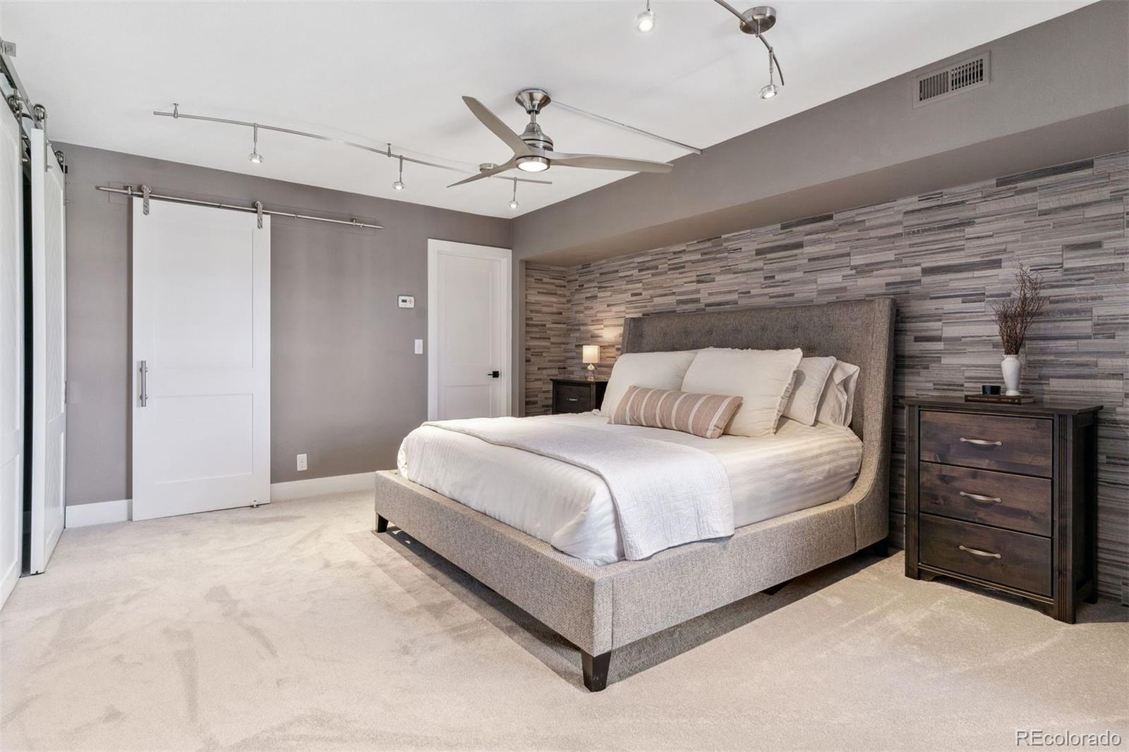 MLS Image #13 for 1777  larimer street 2108,denver, Colorado