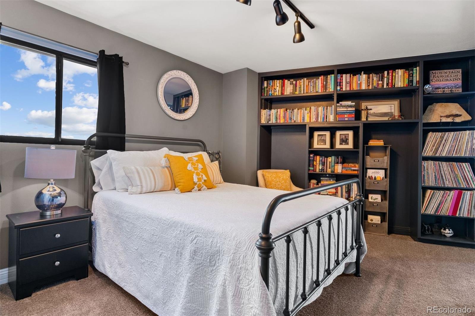MLS Image #18 for 1777  larimer street 2108,denver, Colorado