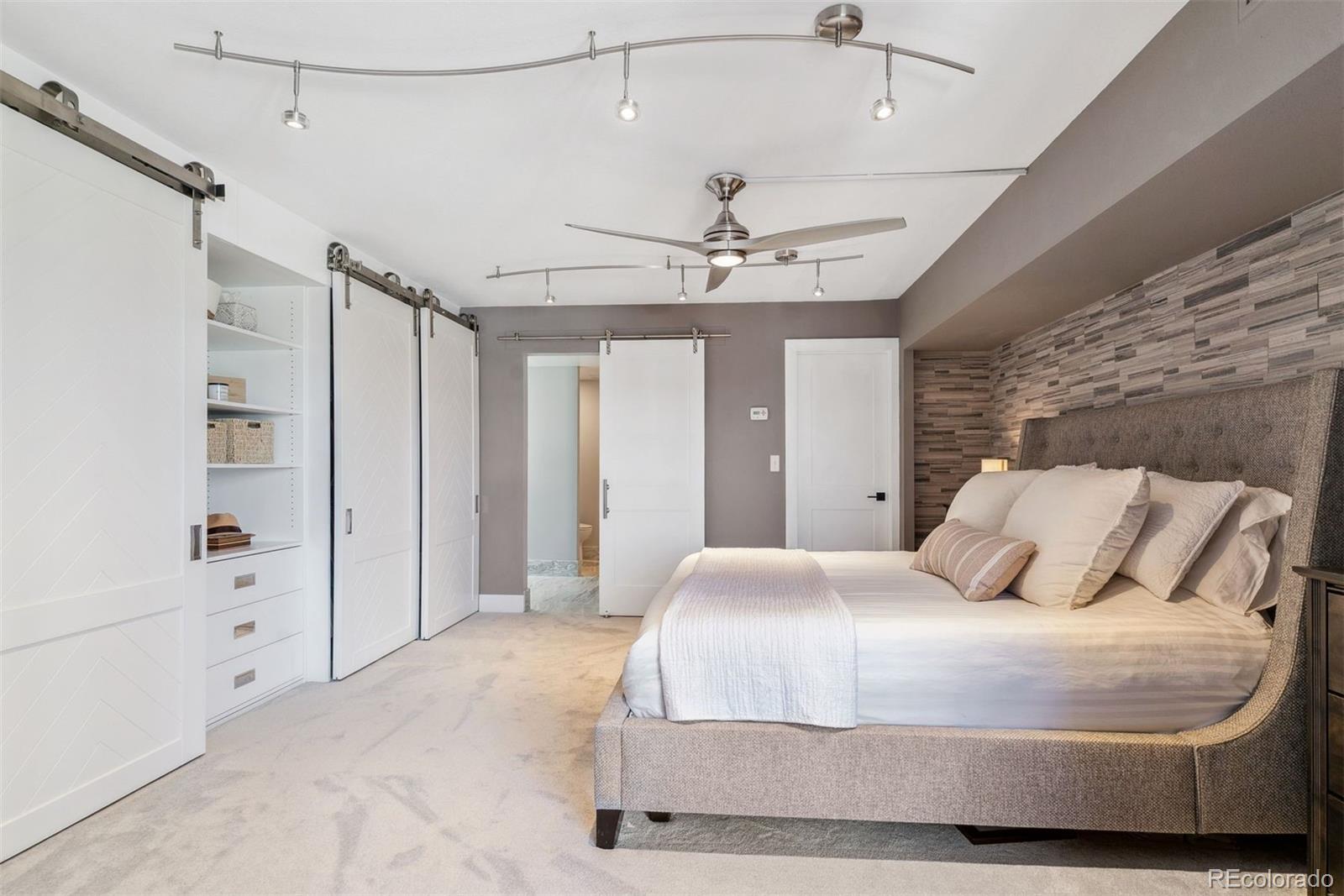 MLS Image #2 for 1777  larimer street 2108,denver, Colorado