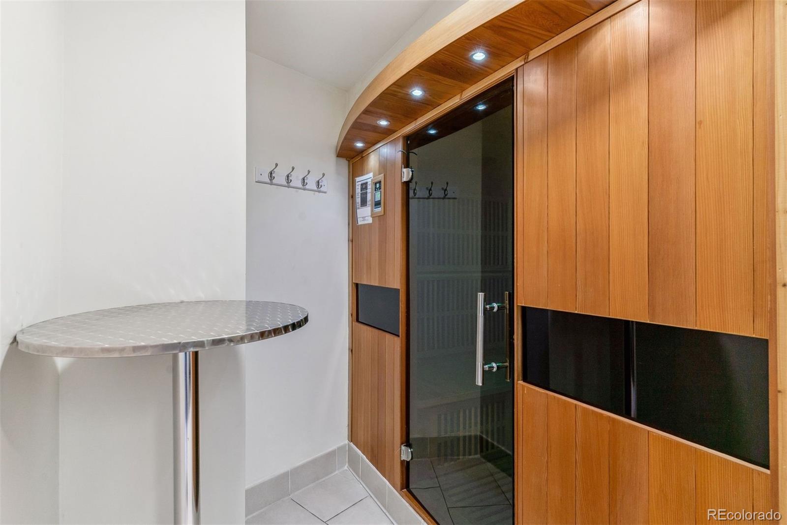 MLS Image #29 for 1777  larimer street 2108,denver, Colorado