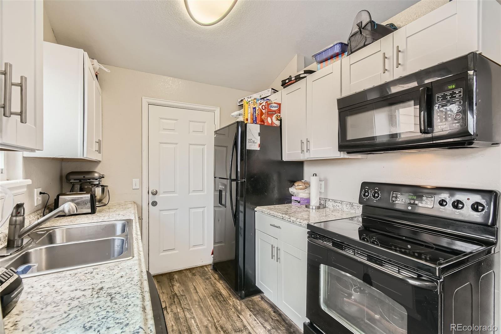 MLS Image #8 for 1946  ensenada street,aurora, Colorado