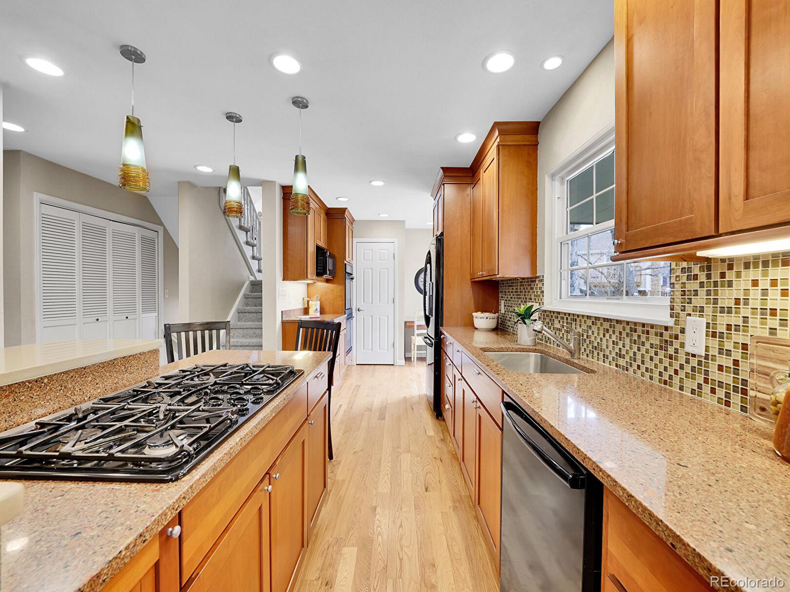 MLS Image #7 for 7426 s hudson way,centennial, Colorado