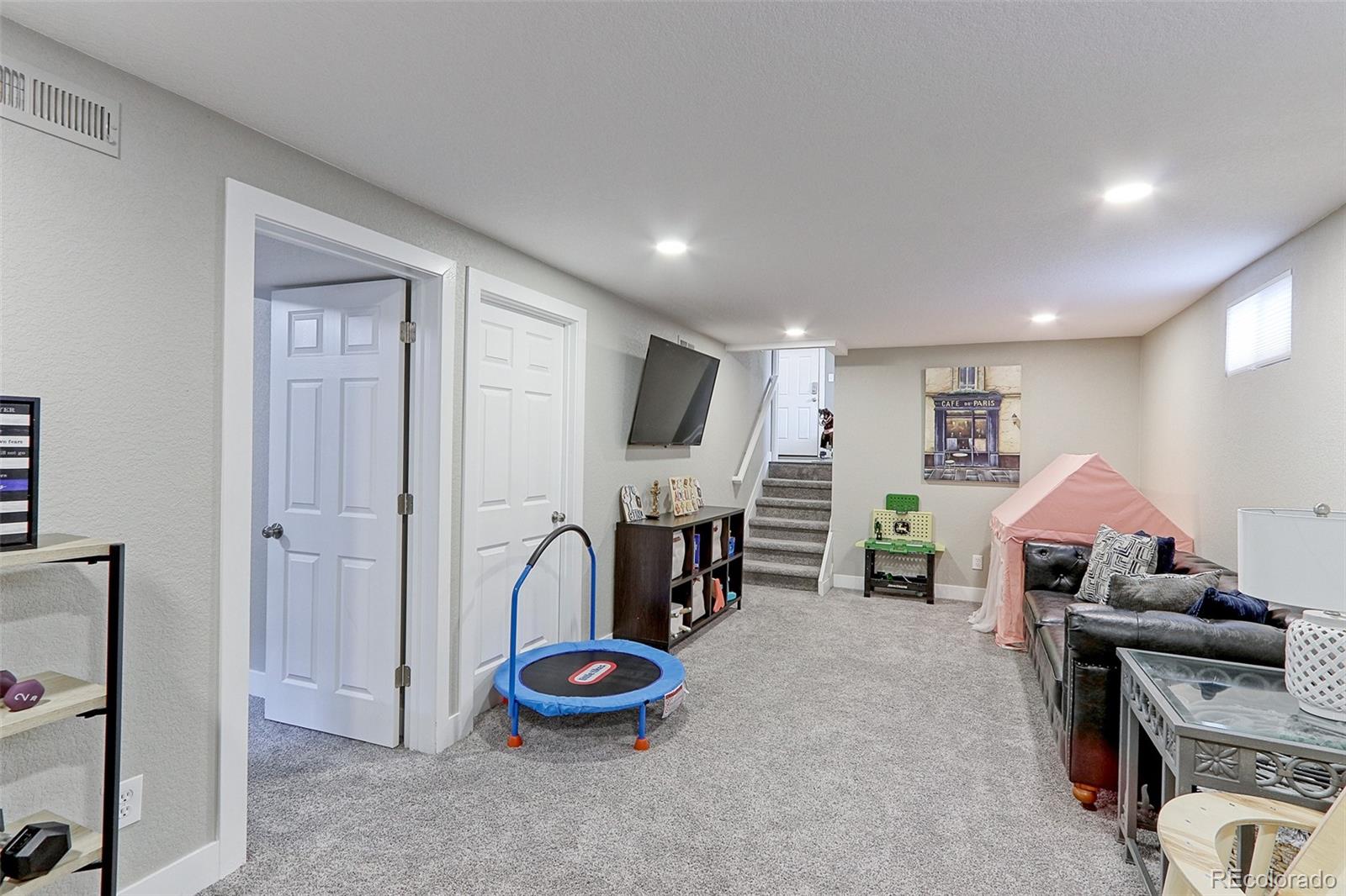 MLS Image #19 for 2136 s balsam court,lakewood, Colorado