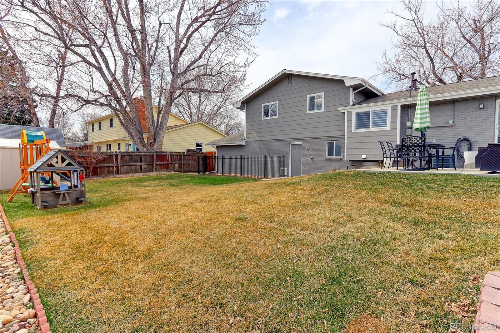 MLS Image #23 for 2136 s balsam court,lakewood, Colorado