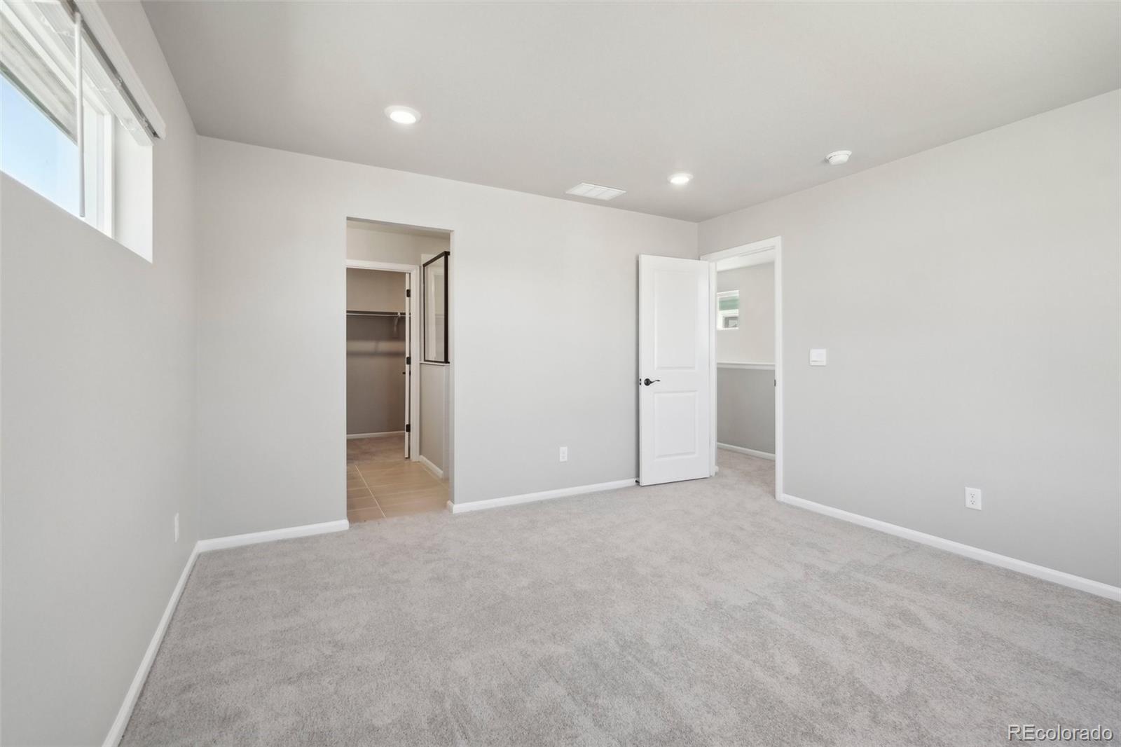 MLS Image #19 for 21142 e 63rd drive,aurora, Colorado