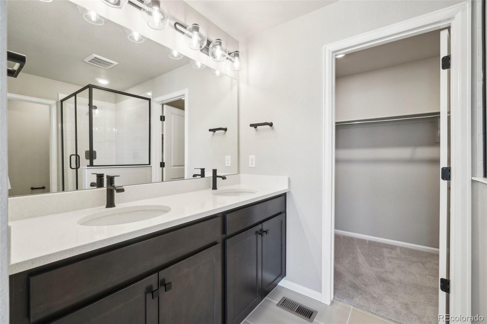 MLS Image #20 for 21142 e 63rd drive,aurora, Colorado