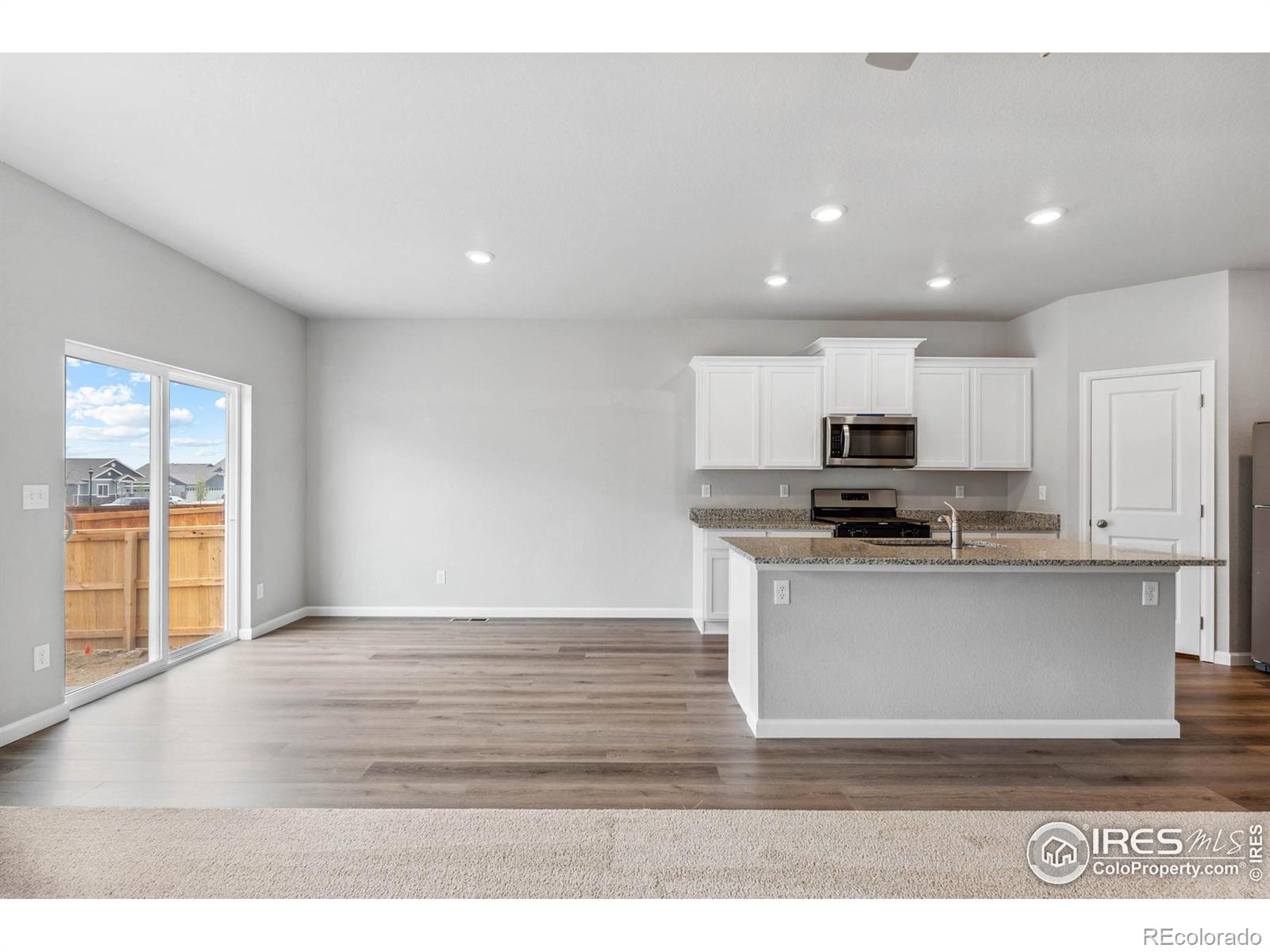 MLS Image #4 for 978  cascade falls street,severance, Colorado