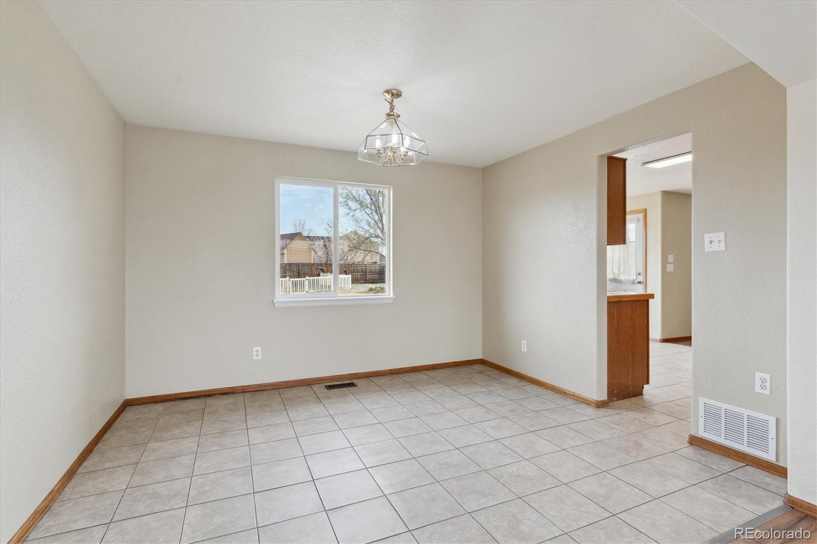 MLS Image #6 for 11642  moline court,commerce city, Colorado