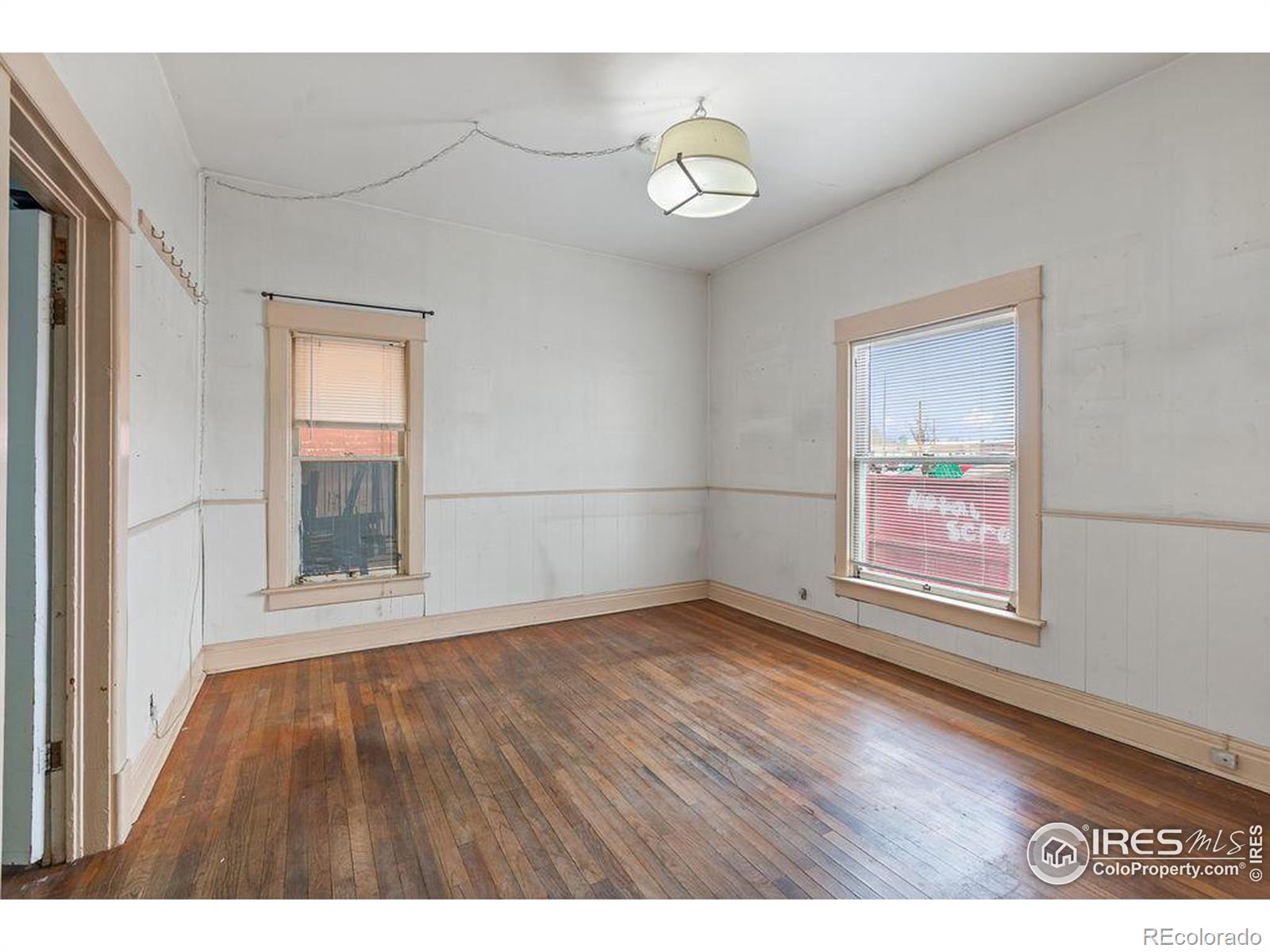 MLS Image #6 for 108 e 3rd street,loveland, Colorado