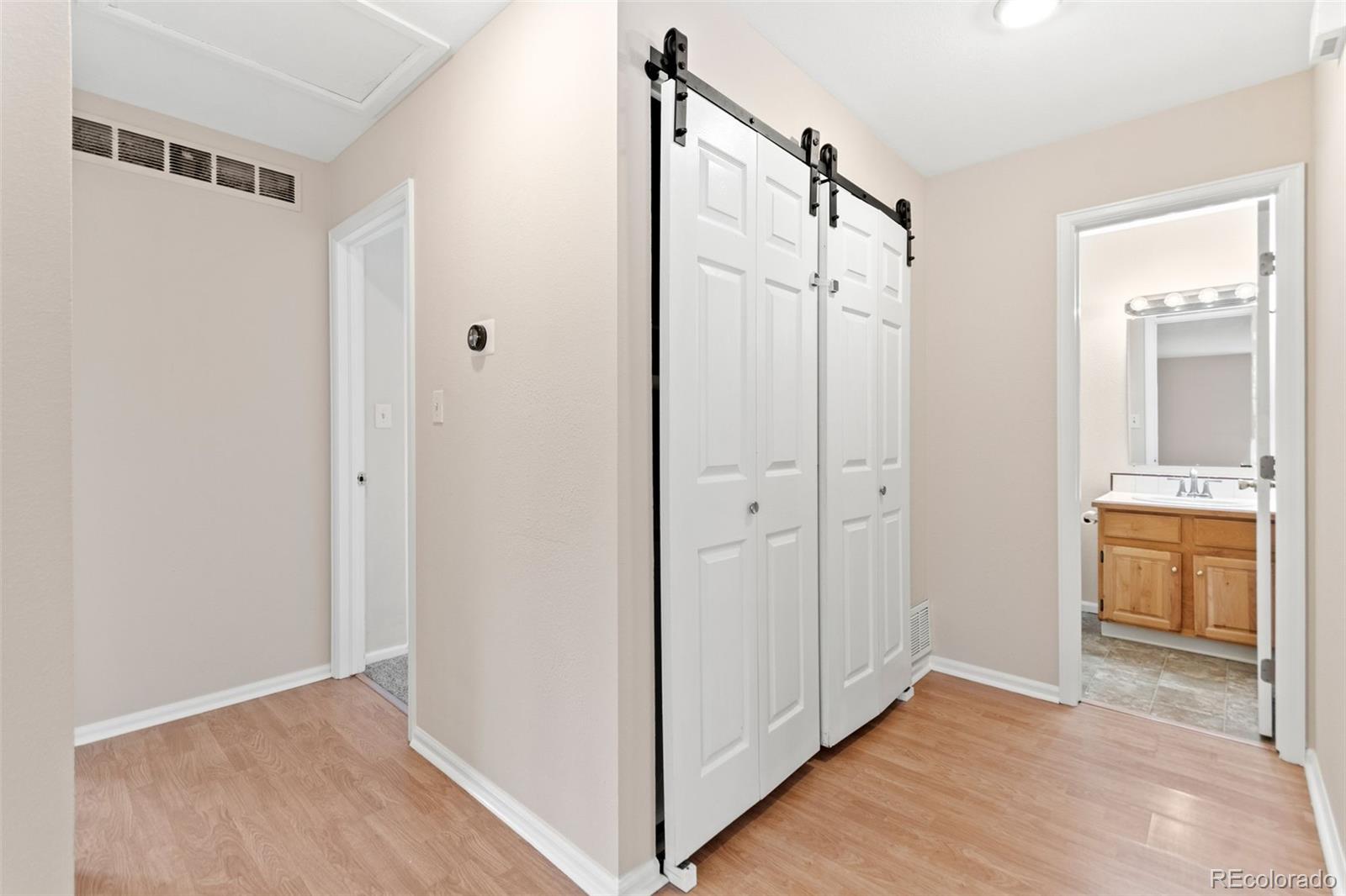 MLS Image #13 for 3355 s emerson street,englewood, Colorado