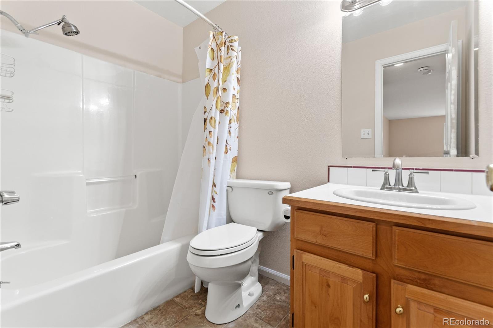 MLS Image #15 for 3355 s emerson street,englewood, Colorado