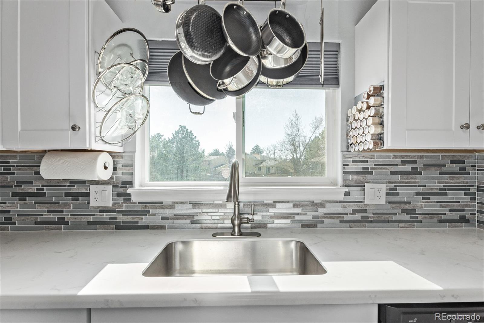 MLS Image #14 for 7862 s independence way,littleton, Colorado