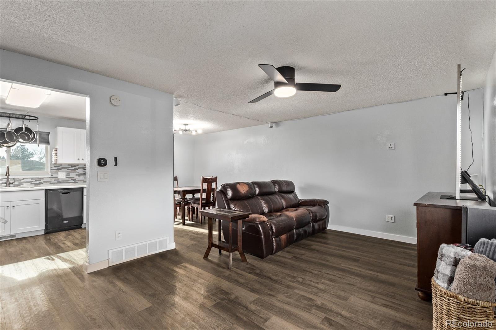 MLS Image #8 for 7862 s independence way,littleton, Colorado