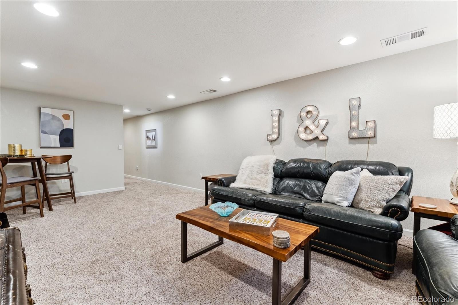 MLS Image #31 for 794 s ivy street,denver, Colorado