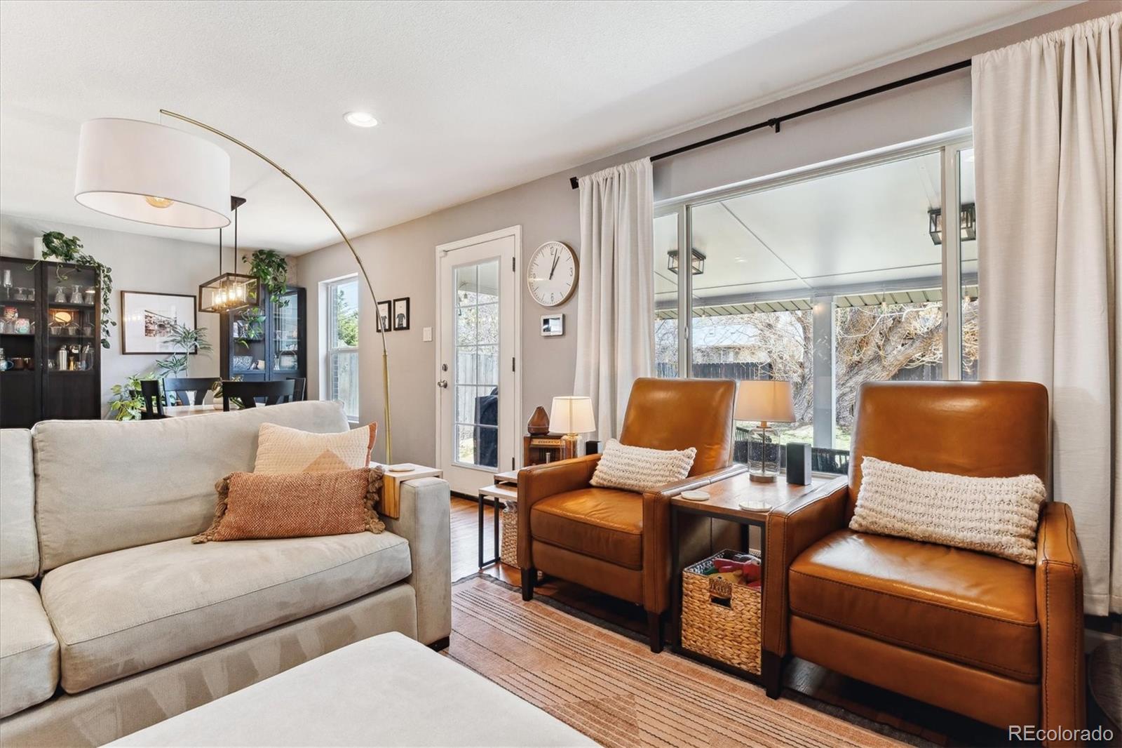 MLS Image #8 for 794 s ivy street,denver, Colorado