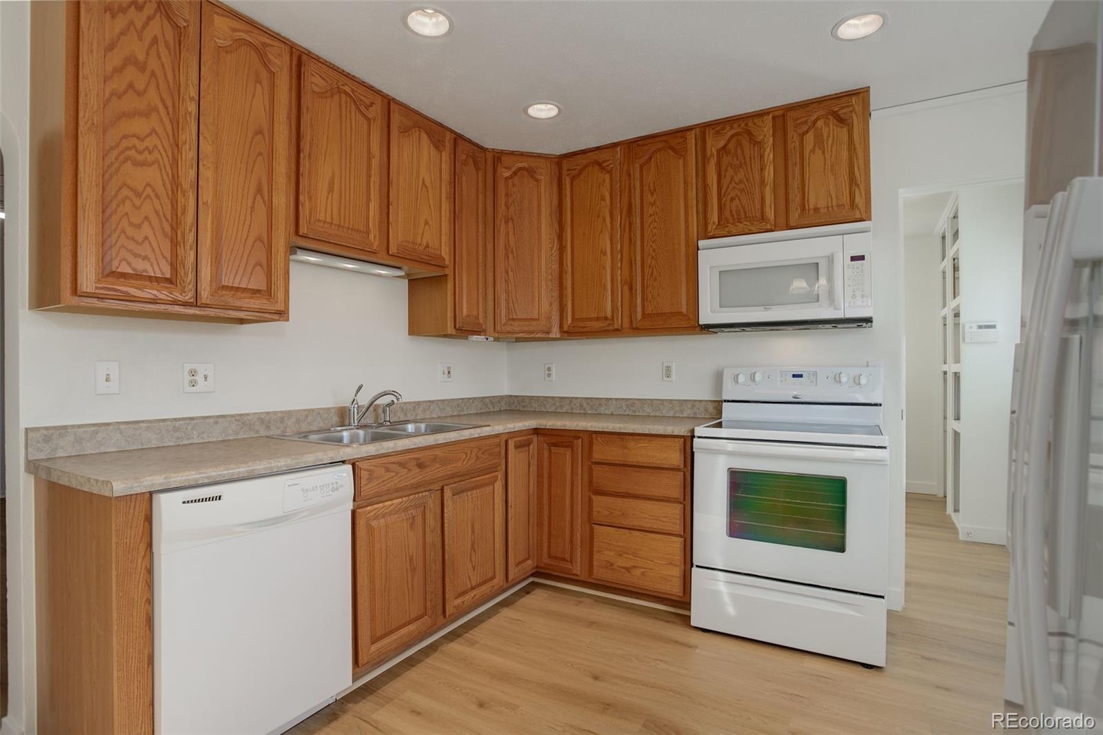 MLS Image #5 for 1431 e 91st avenue,thornton, Colorado