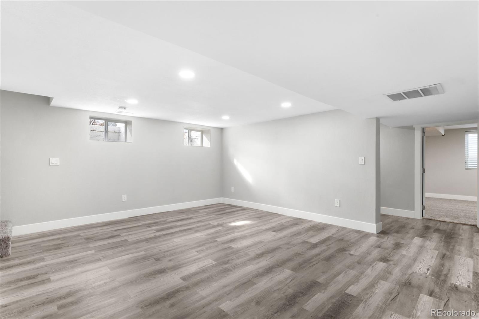 MLS Image #21 for 2839  ivanhoe street,denver, Colorado