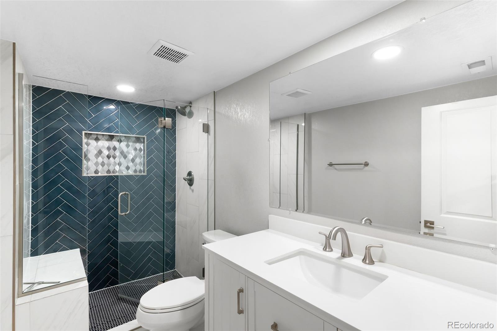 MLS Image #26 for 2839  ivanhoe street,denver, Colorado