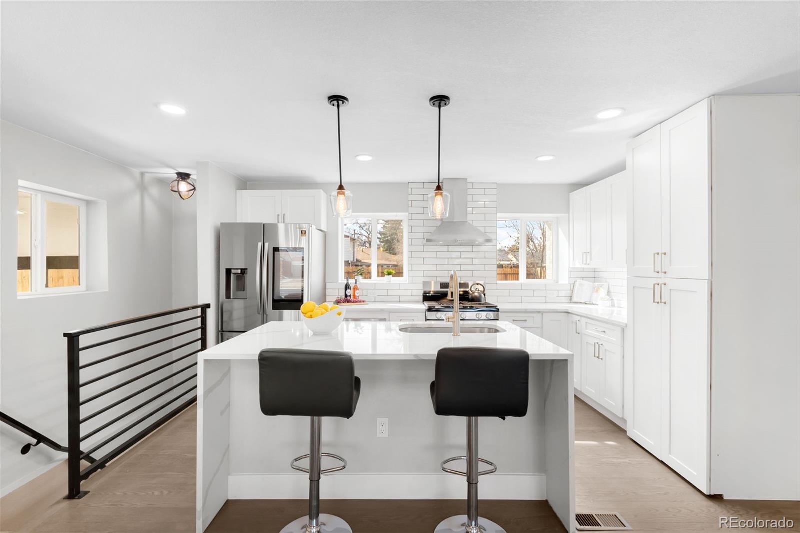 MLS Image #7 for 2839  ivanhoe street,denver, Colorado