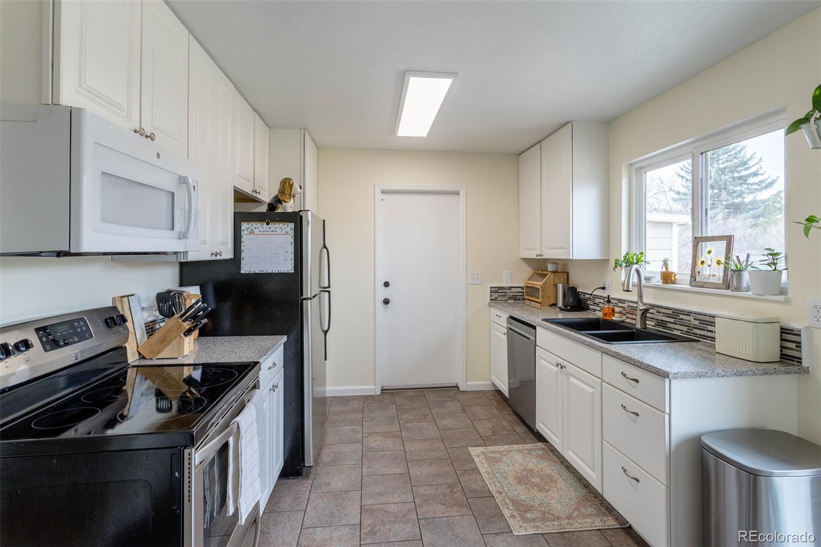 MLS Image #4 for 4653 s yank street,morrison, Colorado