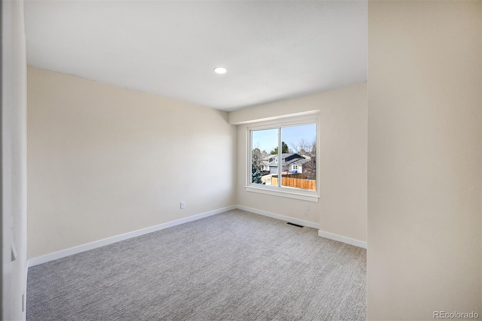 MLS Image #23 for 18438 e berry drive,centennial, Colorado