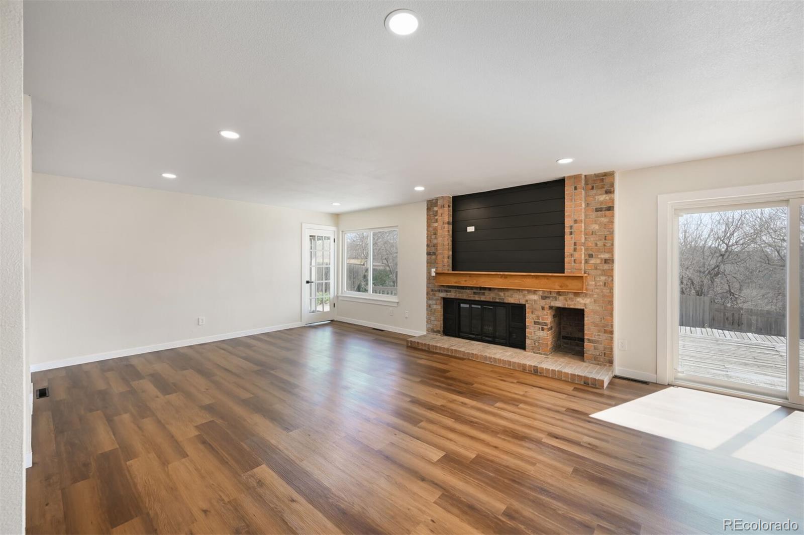 MLS Image #3 for 18438 e berry drive,centennial, Colorado