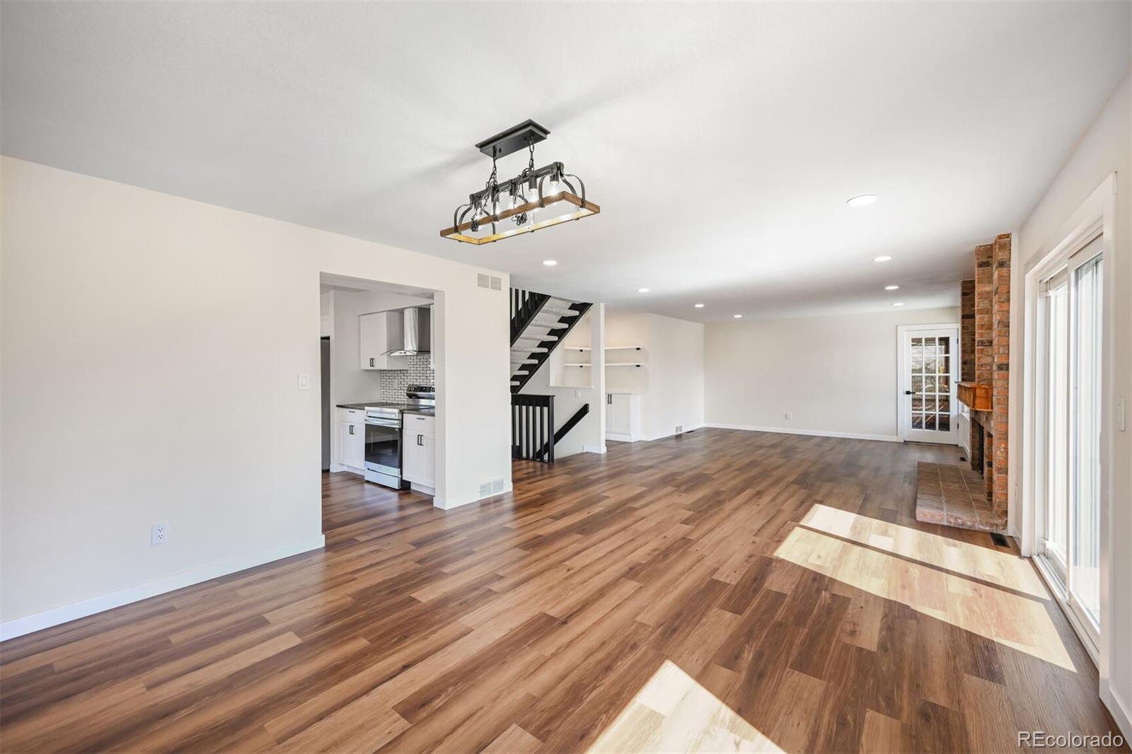 MLS Image #7 for 18438 e berry drive,centennial, Colorado