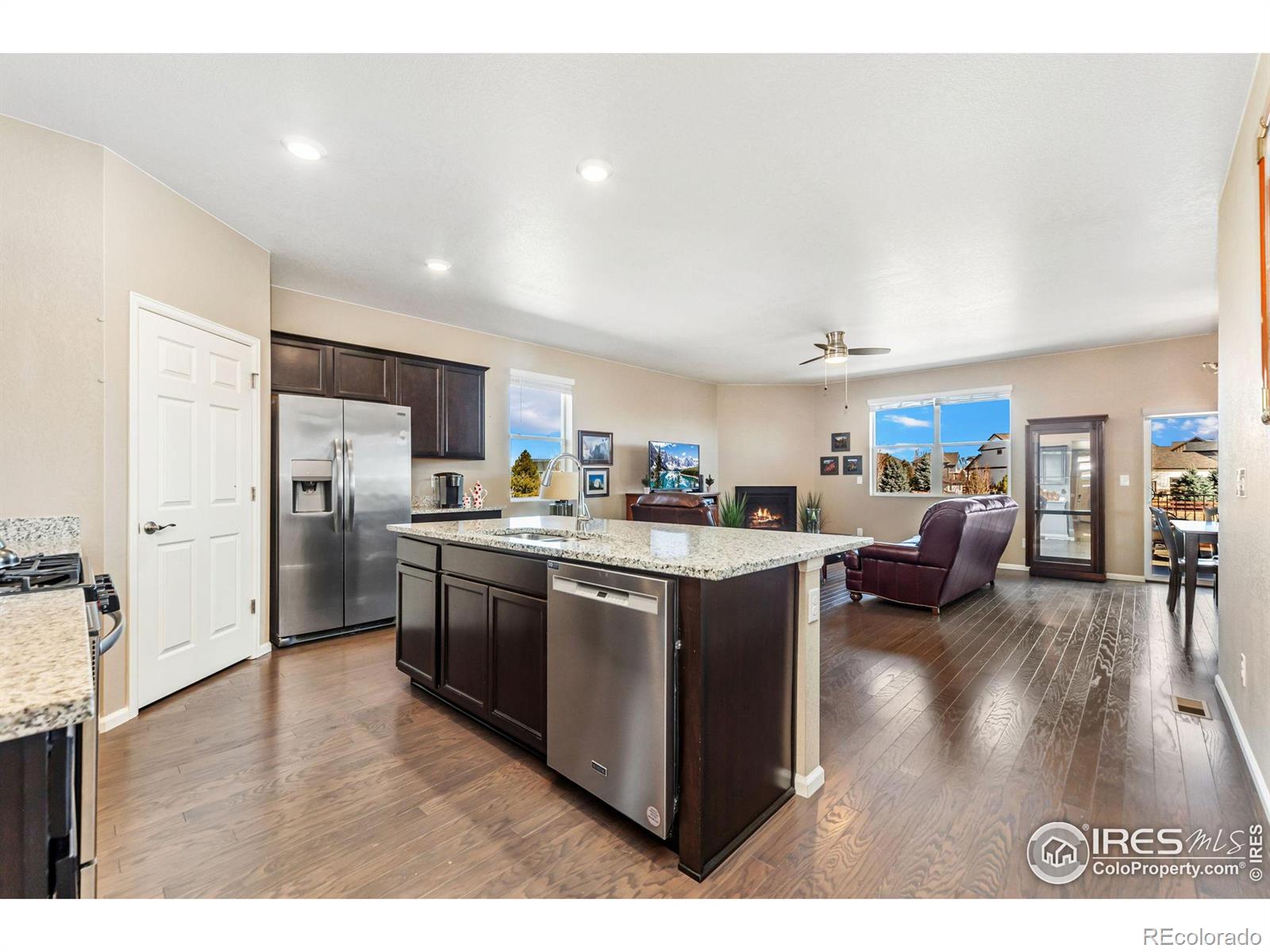 MLS Image #14 for 6914  grainery court,timnath, Colorado