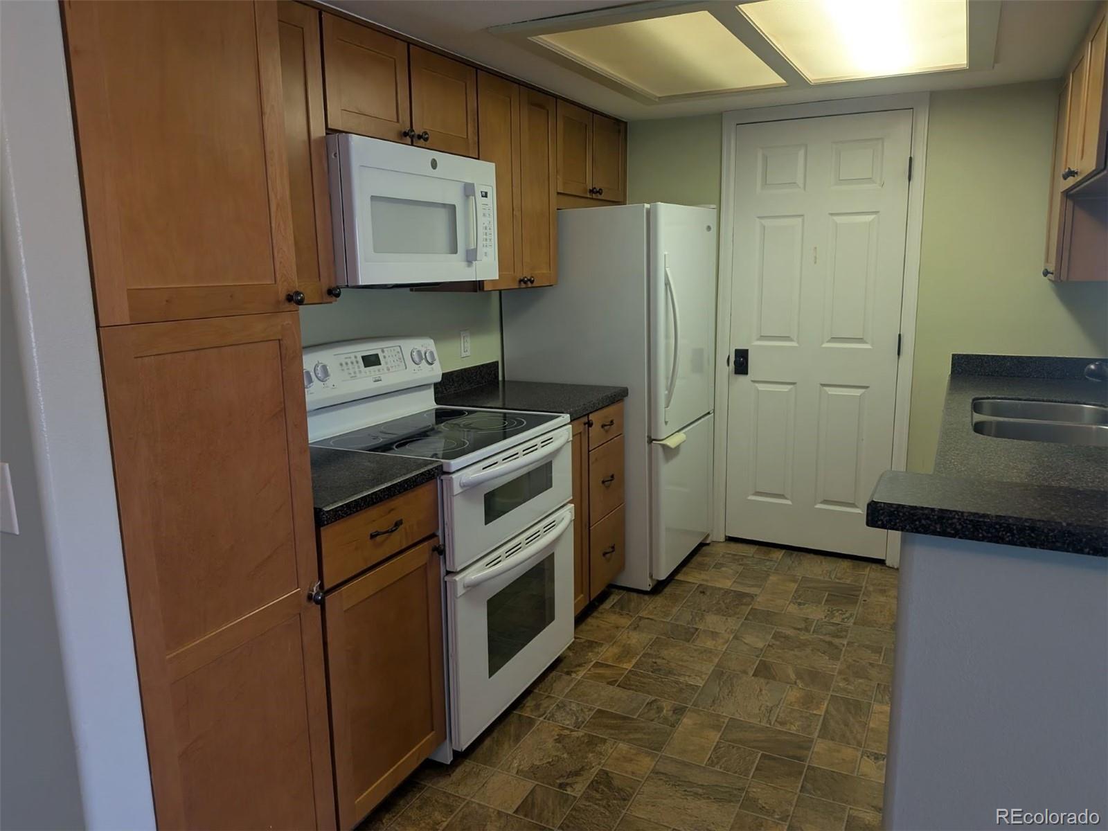 MLS Image #0 for 431 s kalispell way,aurora, Colorado