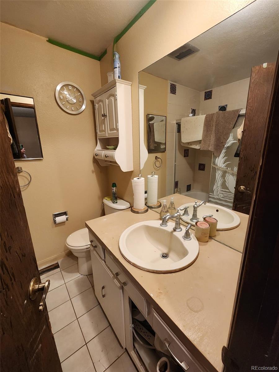 MLS Image #23 for 2976 s parker court,aurora, Colorado
