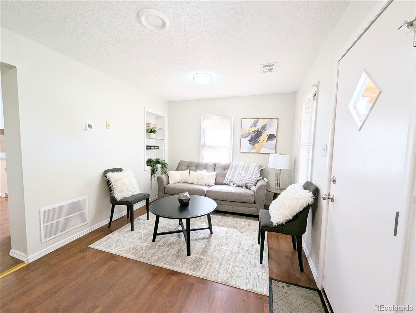 MLS Image #5 for 2092  elmira street,aurora, Colorado