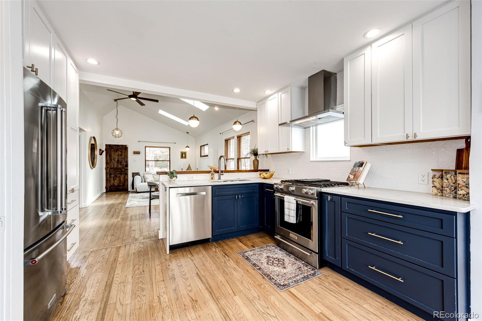 MLS Image #10 for 2039 s sherman street,denver, Colorado
