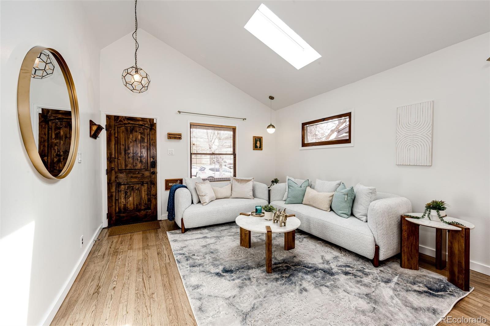 MLS Image #5 for 2039 s sherman street,denver, Colorado