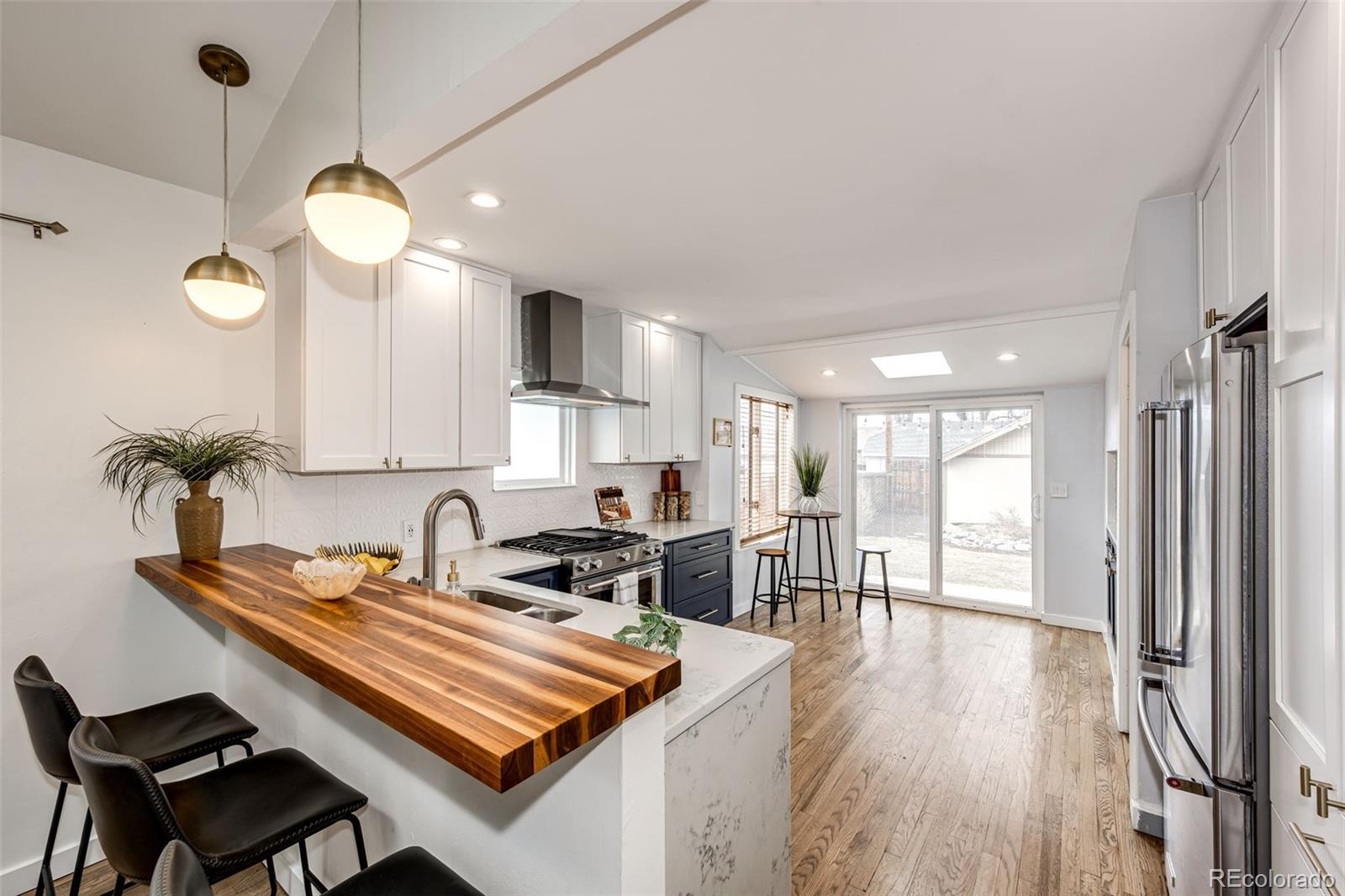 MLS Image #7 for 2039 s sherman street,denver, Colorado