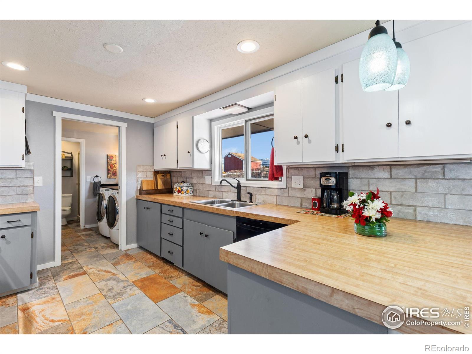 MLS Image #12 for 200  bothun road,berthoud, Colorado