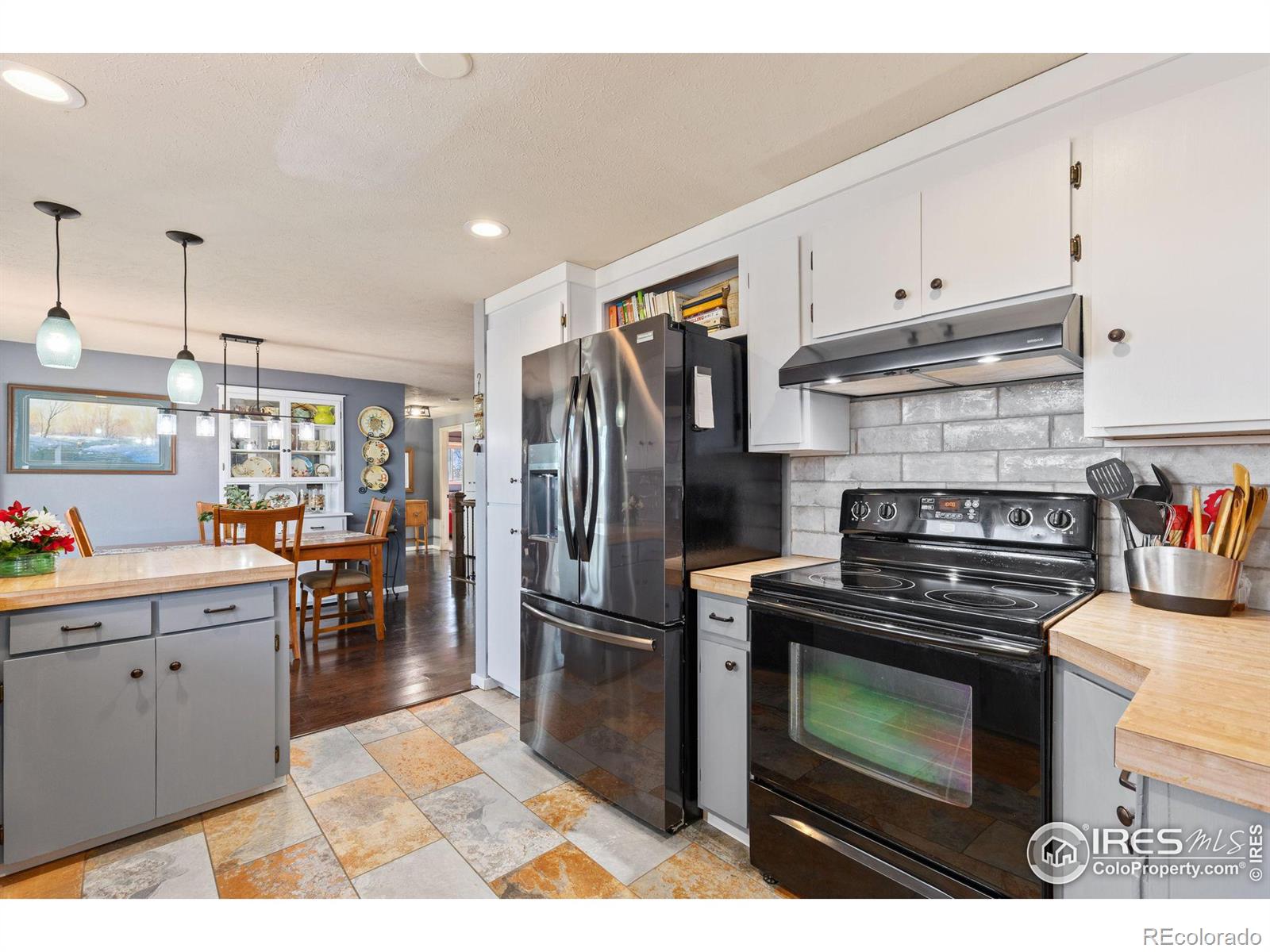 MLS Image #13 for 200  bothun road,berthoud, Colorado