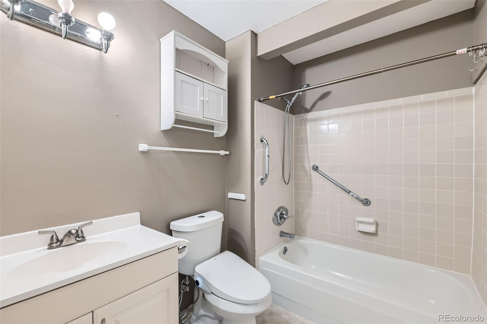 MLS Image #13 for 18843 e colorado drive,aurora, Colorado